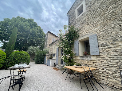 Domaine Les Martins Guest house, Bed and Breakfast/chambres d'hôtes piscine/swi. pool in the Luberon